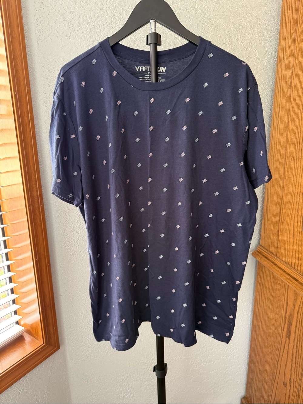 FifthSun mens stretch Navy blue Tee patriotic flag tshirt. Size 2XL